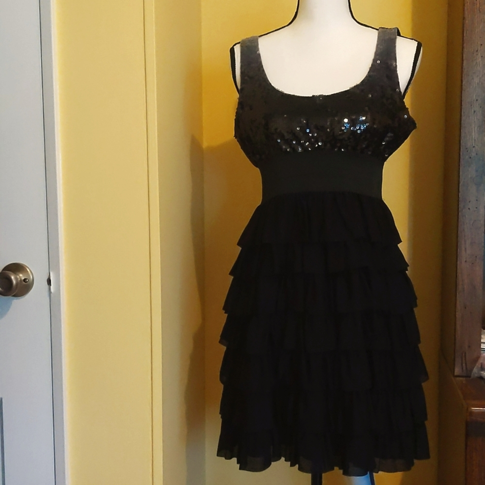 Freeway sequins ruffle dress